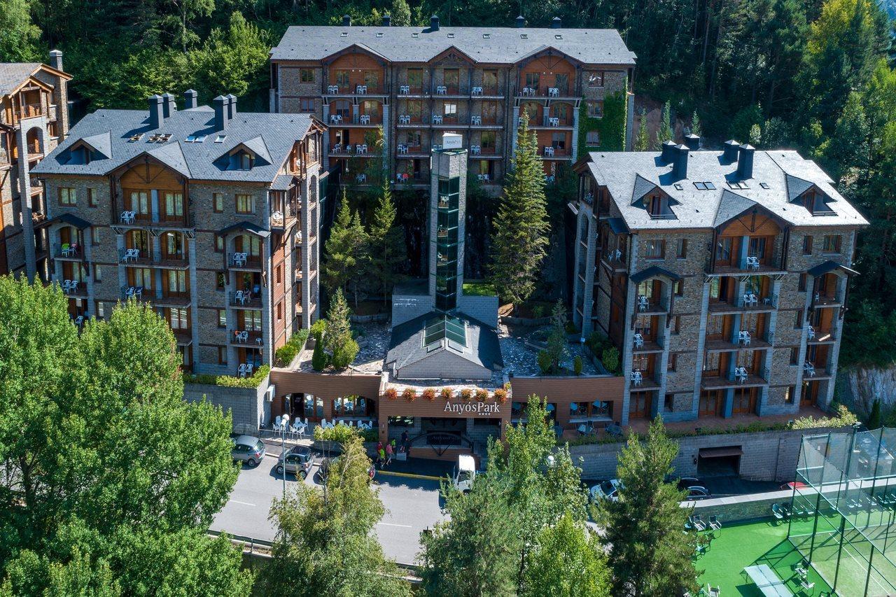 Aparthotel Anyospark Mountain & Wellness Resort La Massana Exterior foto